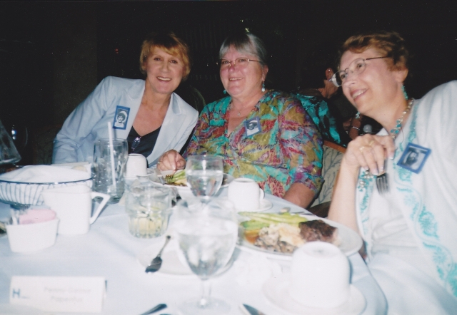 Jane Richmond Darling,Marge Erdman Groff & Lynn Hammacher Roeder